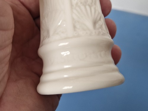 Jarrón pequeño Belleek 1980 - 1993 - Imagen 7 de 8