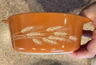 Vintage Pyrex Autumn Harvest Wheat Orange 472-B 750 ml Cinderella Casserole Bowl