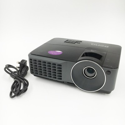 BenQ MX514 DLP-Projektor schwarz 2700 Lumen HDMI VGA - wenig Lampenstunden