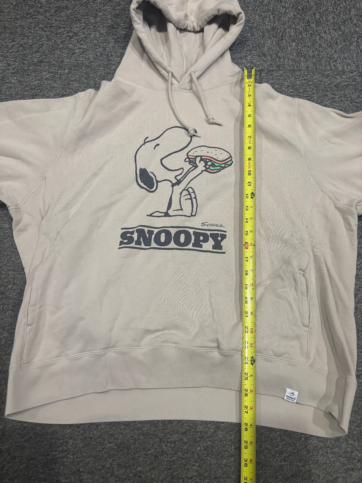 Uniqlo Snoopy Peanuts Pullover Hooded Sweatshirt Mens 3XL Beige Tan UT 2021 thumbnail 6