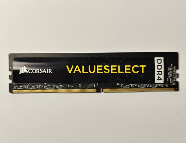 Corsair 8GB DDR4 2133MHz PC4-17000 Non-ECC  Desktop RAM CMV8GX4M1A2133C15