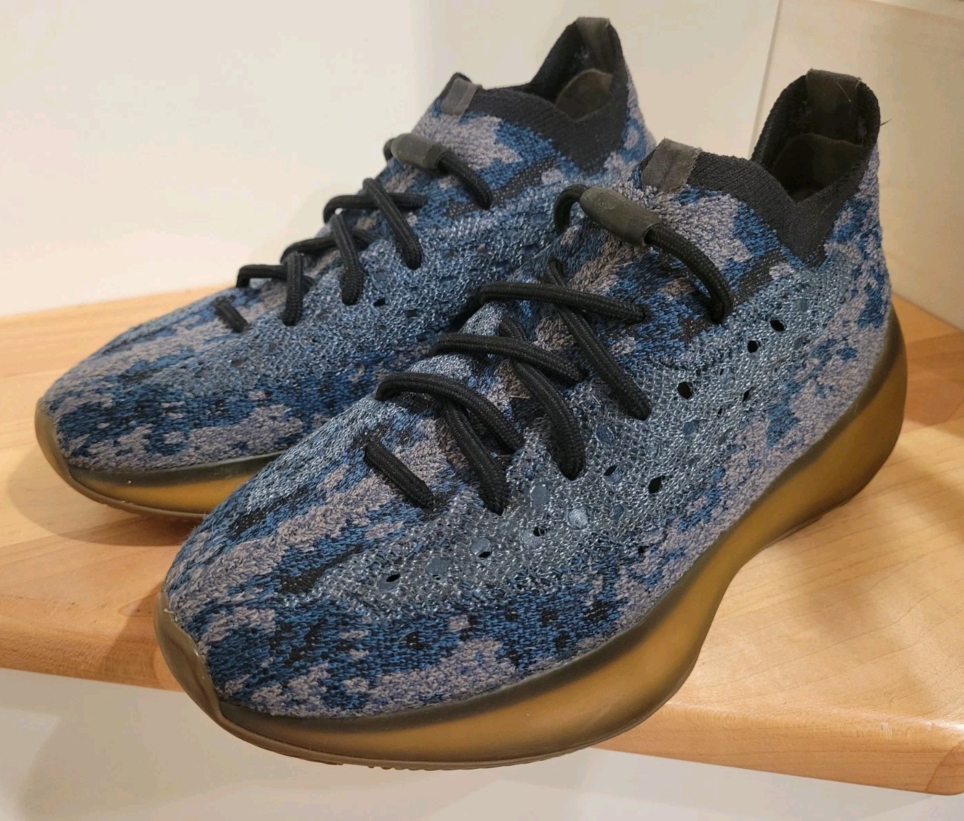 Adidas Yeezy Boost 380 Covellite Blue & Black Kanye West Men's Shoes Size 6