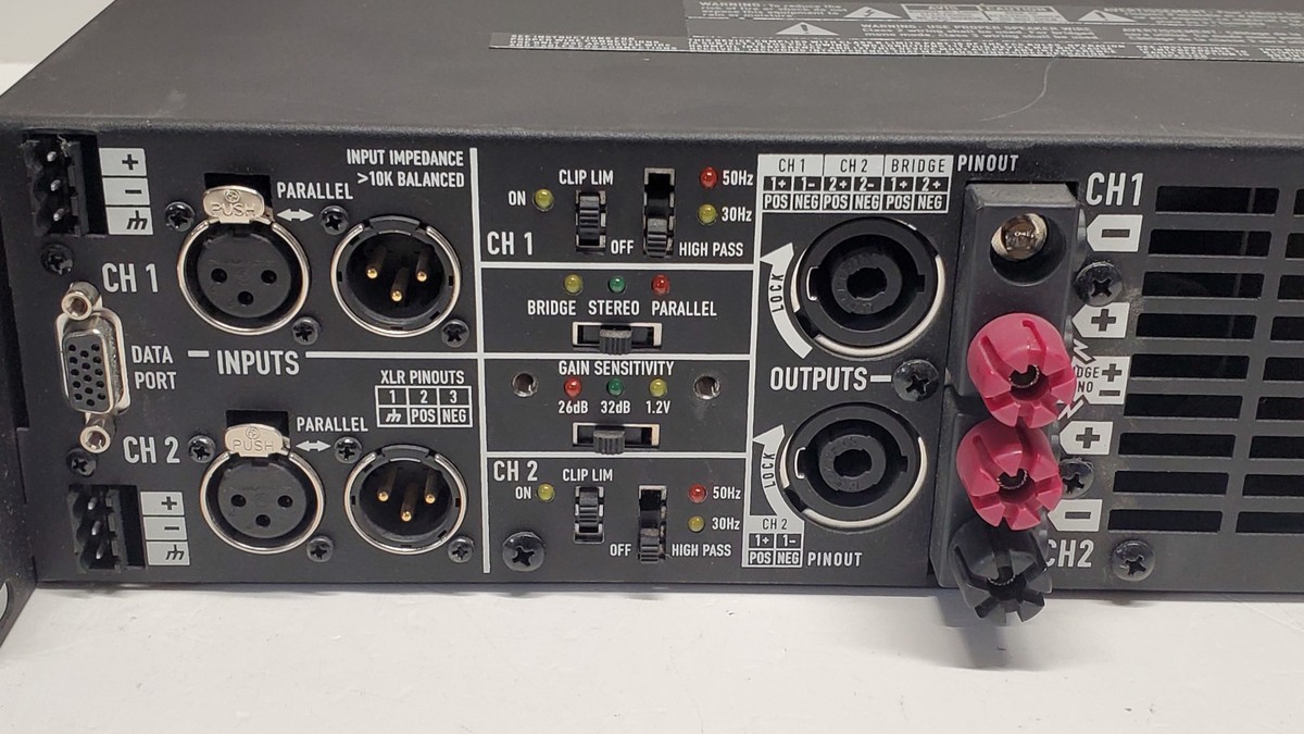 QSC PowerLight 3 Series PL340 2000W Professional Power Amplifier