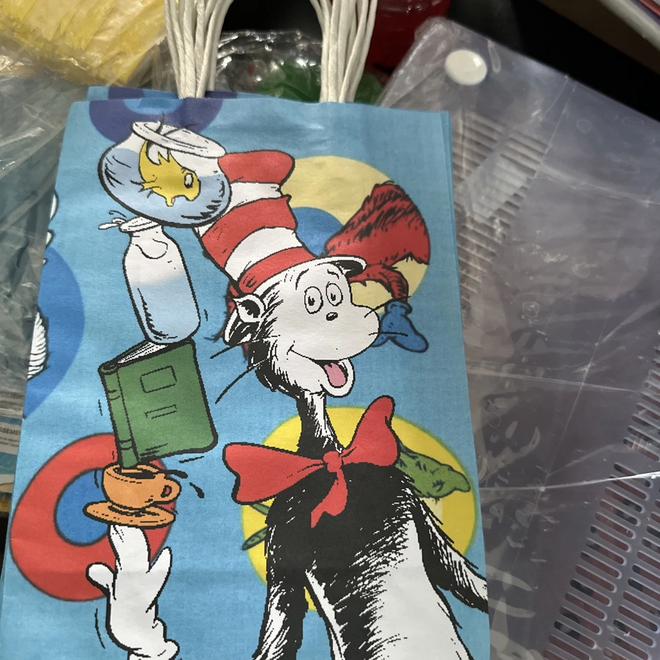 Bolsas de regalo de fiesta Dr. Seuss bolsas de regalos para dibujos animados Seuss fiesta de cumpleaños paquete de 12 Foto 3 de 3