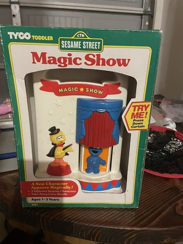Vintage 1994 Tyco Sesame Street Magic Show Toy Big Bird Cookie Monster Ernie - Picture 2 of 8