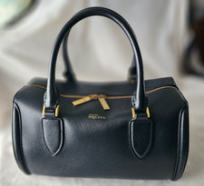 Gorgeous Alexander MQueen black leather vintage handbag