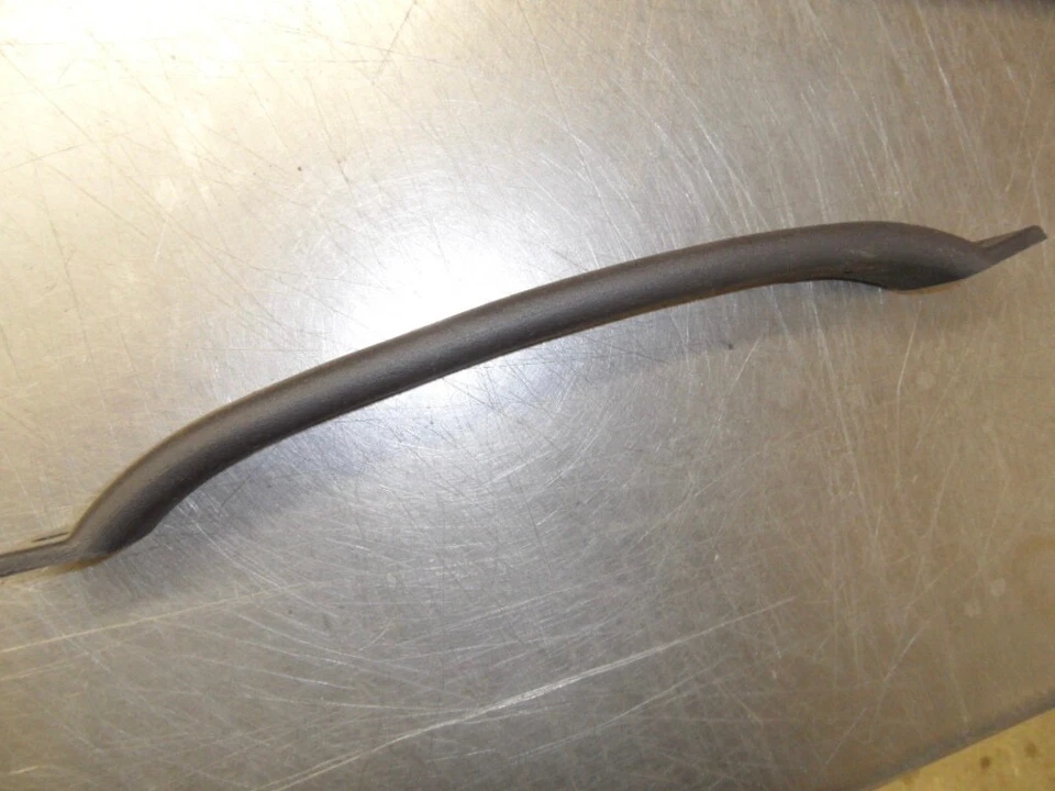 Manija de puerta interior delantera OMIX 11815.09 para Jeep Wrangler 87-95 - gris Foto 4 de 4