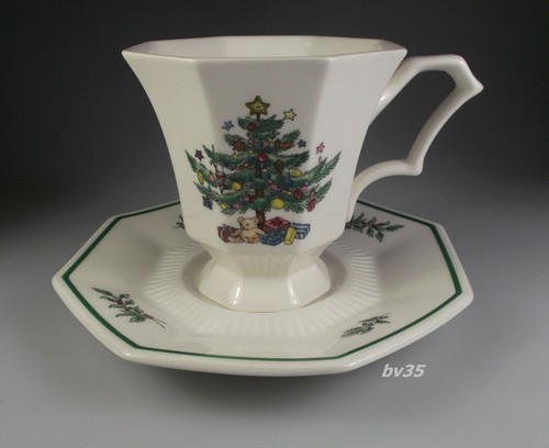 NIKKO CHRISTMASTIME 5 PIECE PLACE SETTING EXCELLENT!! - Picture 6 of 7