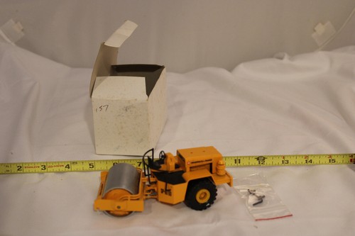 Diecast Construciton - Lot C - Your Choice - Conrad/NZG - Picture 201 of 210
