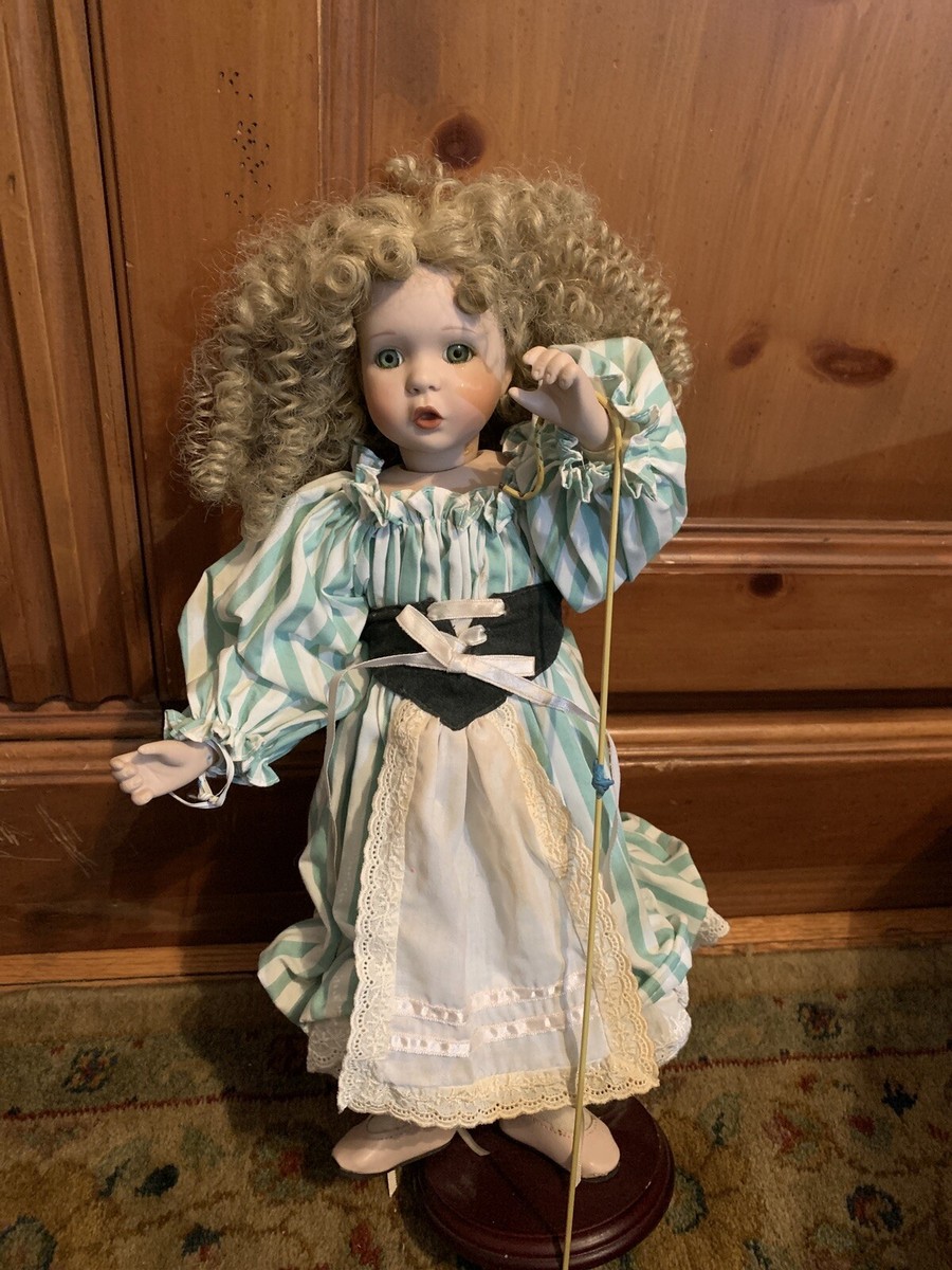 Vintage Doll Ashton Drake Wendy Lawton Doll Signed 2033FD Little - Main Image