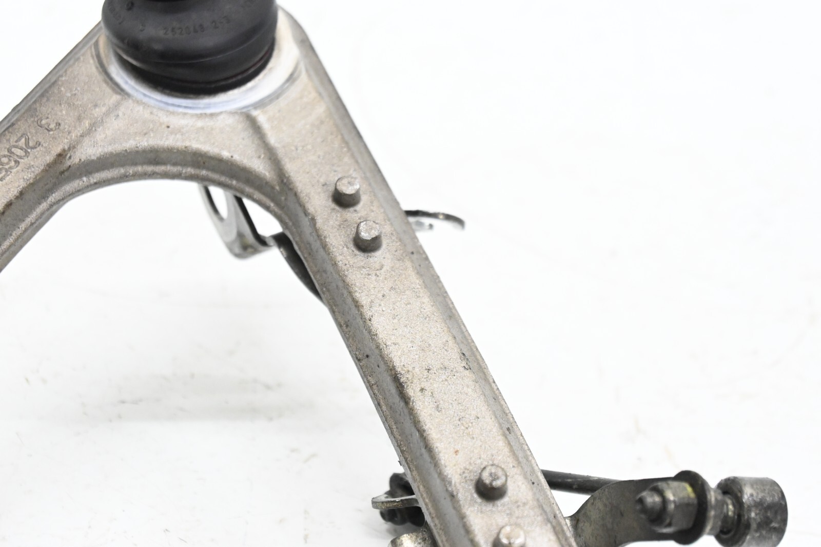⭐ 03-08 Maserati Quattroporte Front R or L Upper Control Arm Wishbone 31k Oem