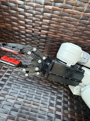 New Bright 12.8-volt 1:3 iRobot 710 Kobra Endeavor Robotics UNIT ONLY -UNTESTED! - 第 12/13 張圖片