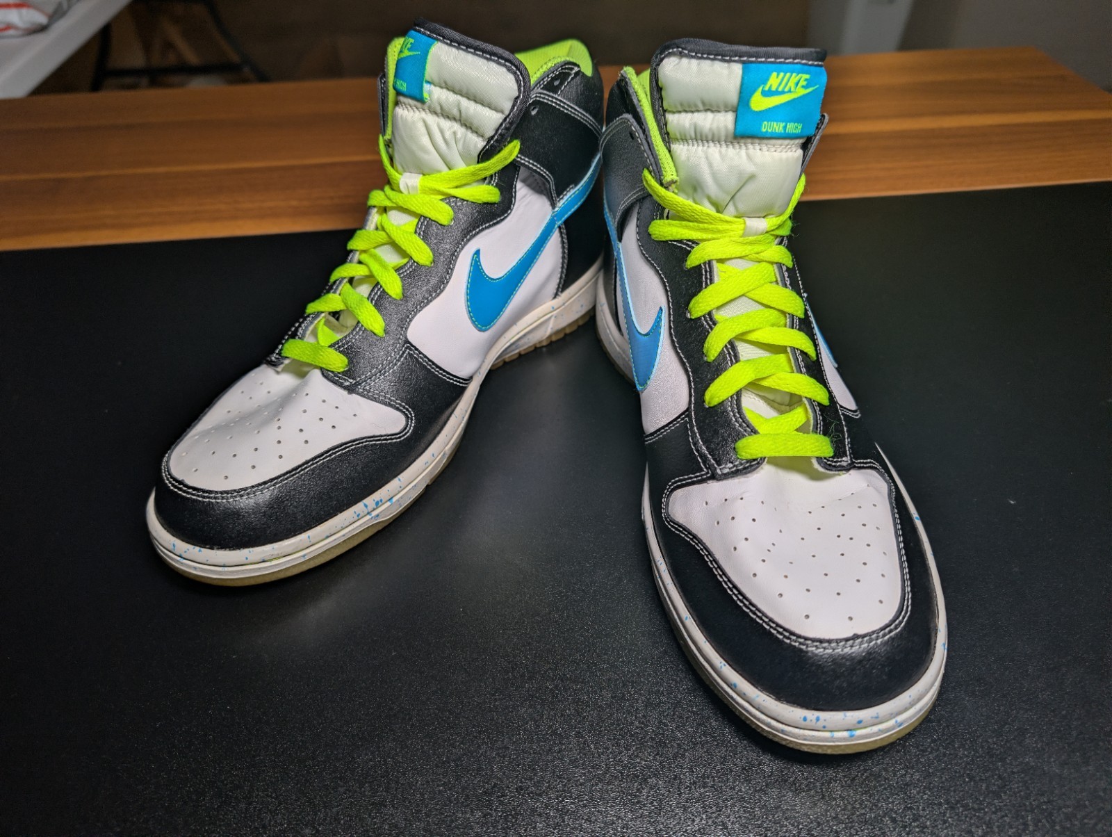 Nike Dunk High Mens Size 11 Black White Blue Volt 558493-143 Speckled 2012 image 4