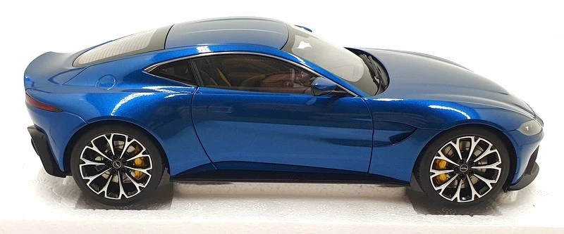 Autoart escala 1/18 diecast 70278 - Aston Martin Vantage 2019 - azul Zaffre Foto 4 de 4