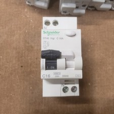 Disjoncteur Différentiel Schneider ProDis DT40 Vigi 16A 300mA Courbe C type AC 