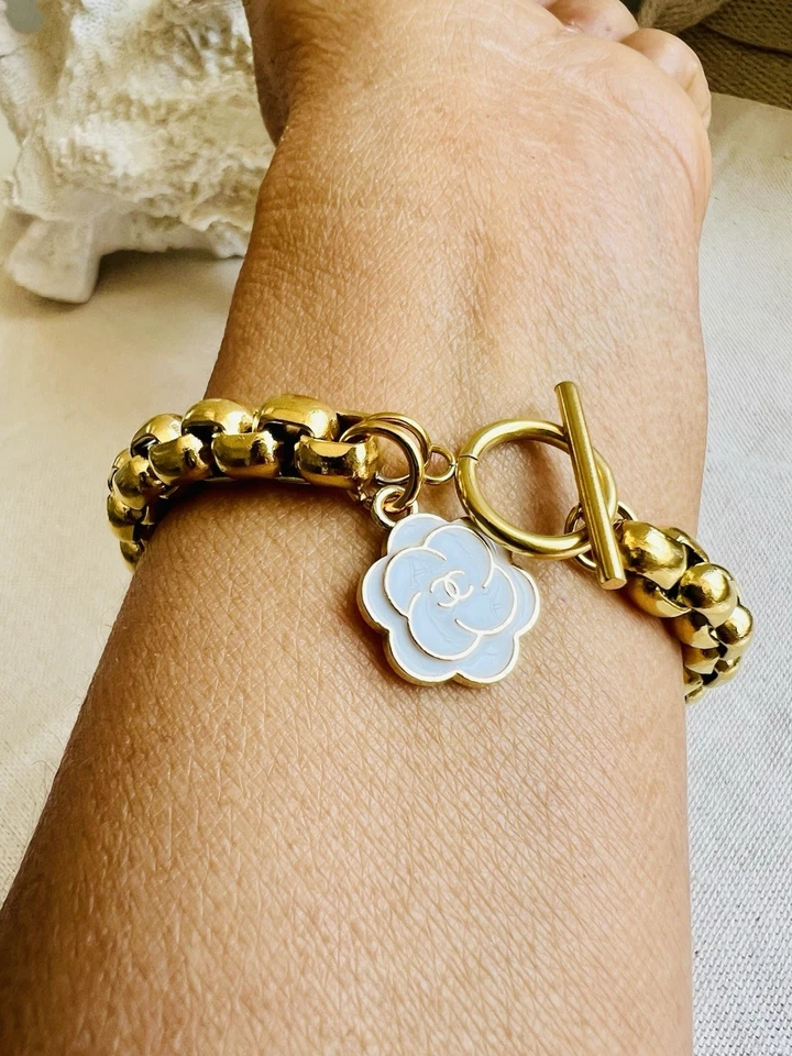 CHANEL Zipper Pull White Flower Charm On Unbranded Bracelet - Image 2 of 4