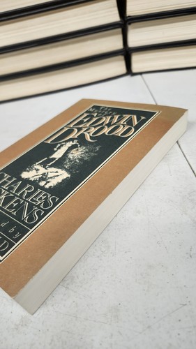 The Mystery of Edwin Drood by Charles Dickens (English) Paperback 1981 VG+ - Picture 2 of 8