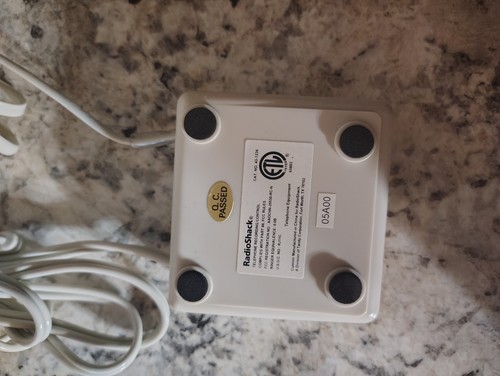 RadioShack Multi-Phone Recording Control 43-1236 Rejestrator telefoniczny - Zdjęcie 2 z 2