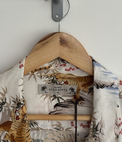 Allsaints “Sumatra” Short Sleeve Shirt Floral Hawaiian Tiger Ivory XL ***NEW*** - Picture 3 of 12