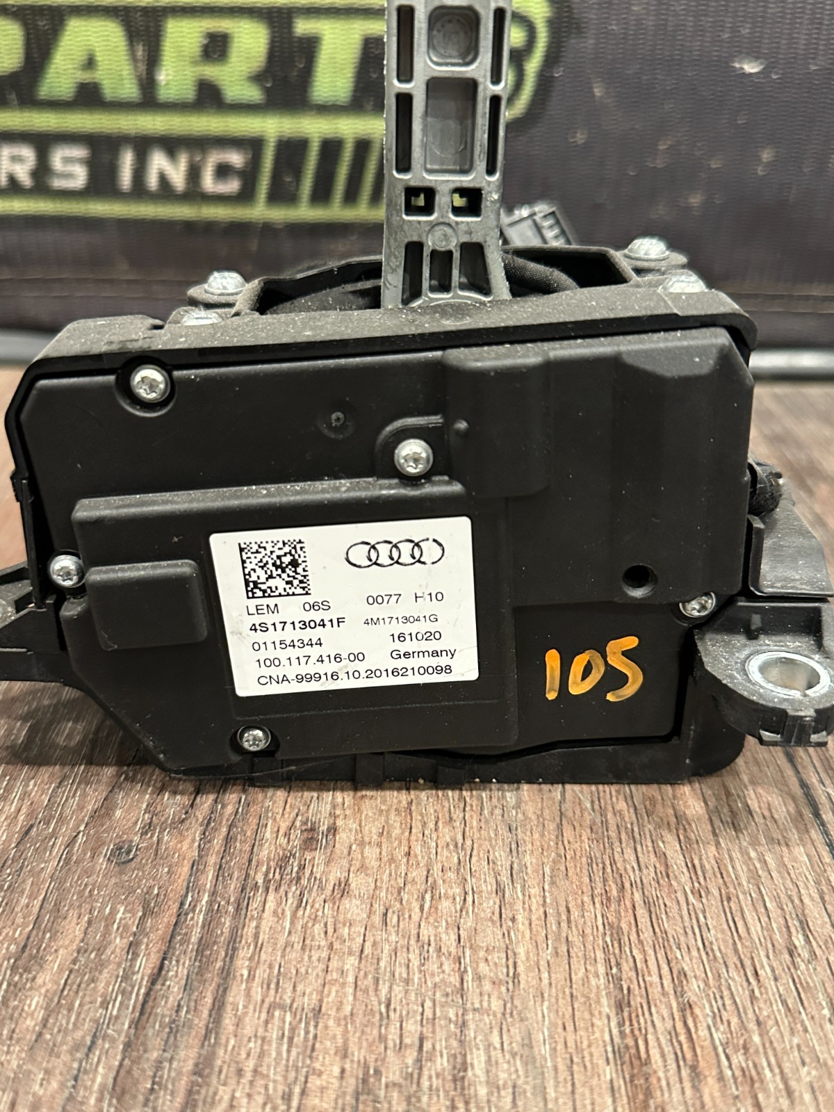 2021 AUDI R8 GEAR SHIFTER ASSEMBLY OEM 4S1713041F