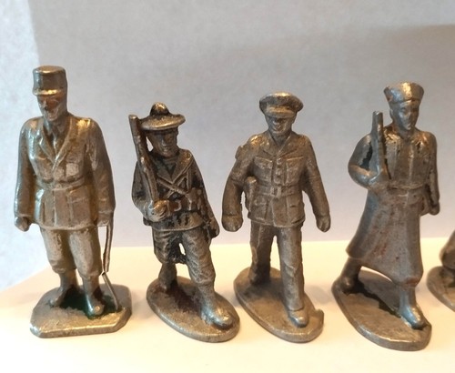 VINTAGE lot 8 Figurines soldat en alu QUIRALU en l état ( 3 ) - Picture 2 of 5