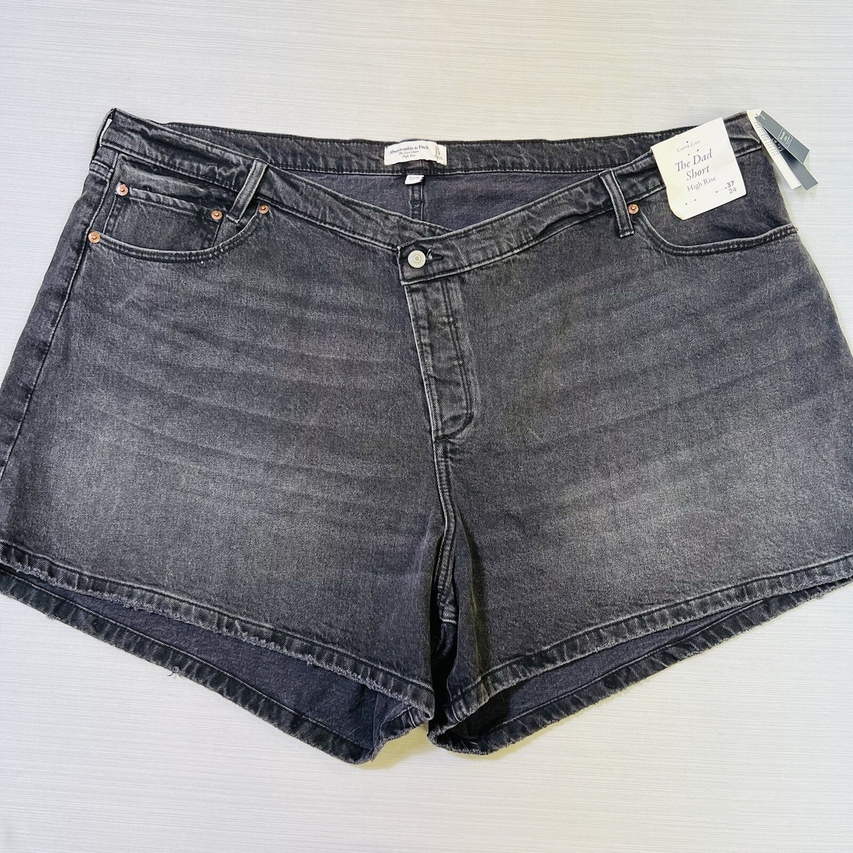 Dad Short Shorts Curve ASOS DESIGN Curve Denim Dad Shorts In Light