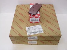 LEXUS OEM FACTORY FRONT BRAKE PADS AND ROTOR SET 2004-2009 RX330 RX350 (JPP)