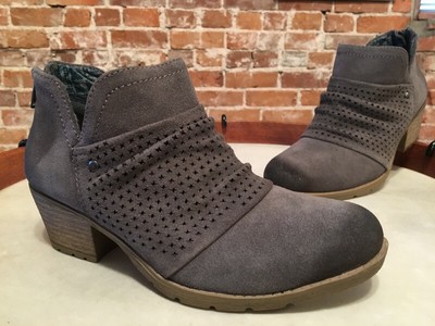 earth amanda booties