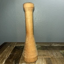 Wooden Textile Mill Spindle  Bobbin Beehive Spool Primitive Antique 8.5 In.