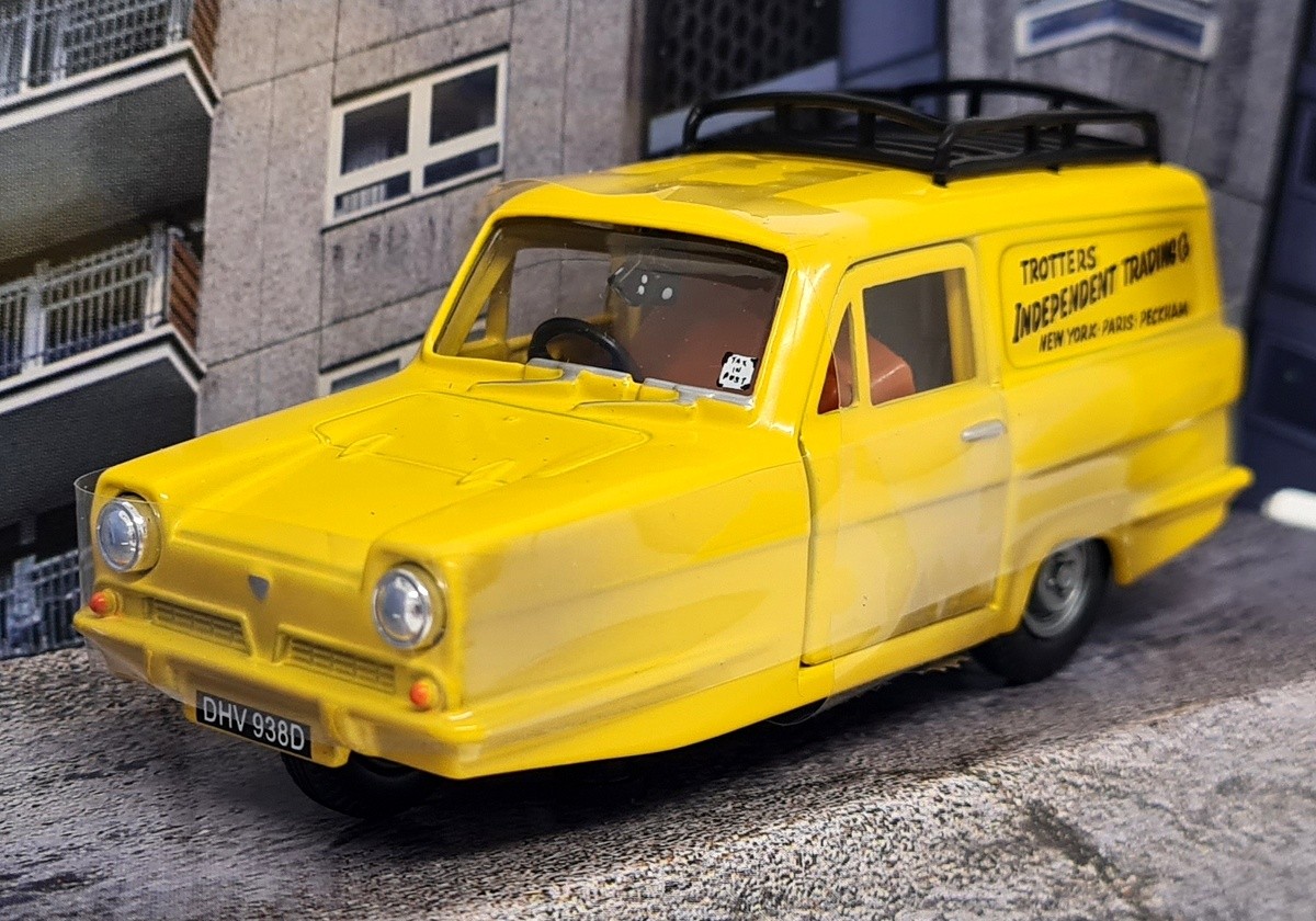 Corgi 1/36 - Reliant Regal Van Only Fools & Horses Delboy's 05201 Model Car