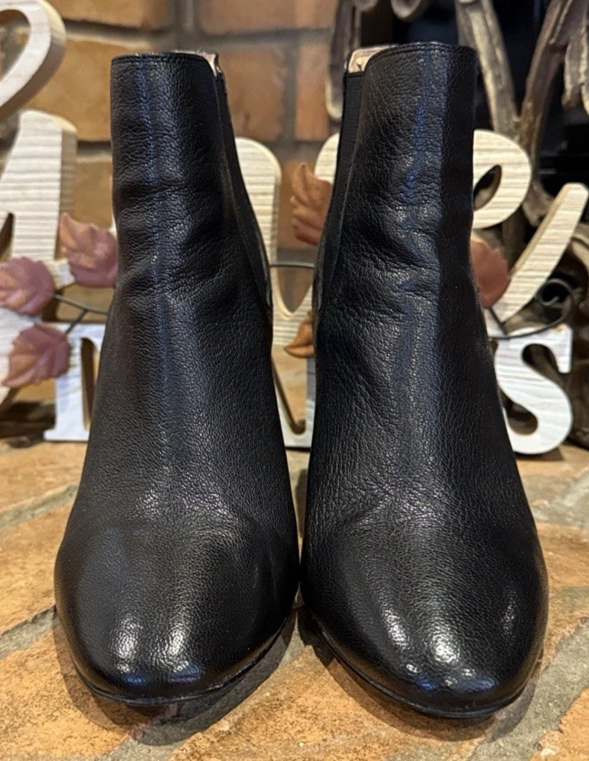 Bota Chelsea Banana Republic Belinda - Cuero Negro - Talla 7.5M Foto 3 de 4