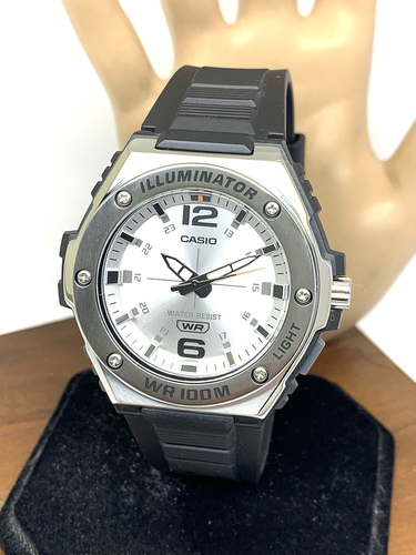Casio Men's Watch MWA100H Quartz Silver Dial Analog 42mm Black Rubber Band 5577 - Picture 1 of 14