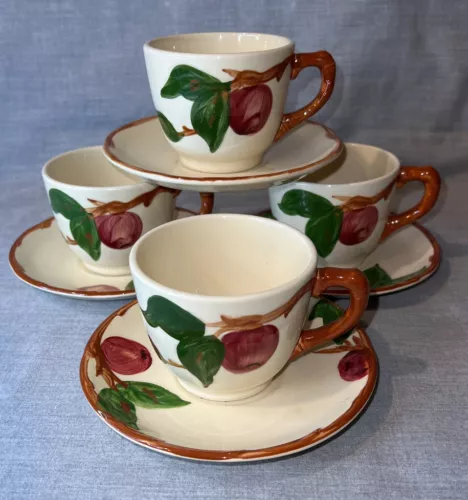 Vintage Franciscan Apple Set Of 4 USA Cups & Saucers Hand Painted