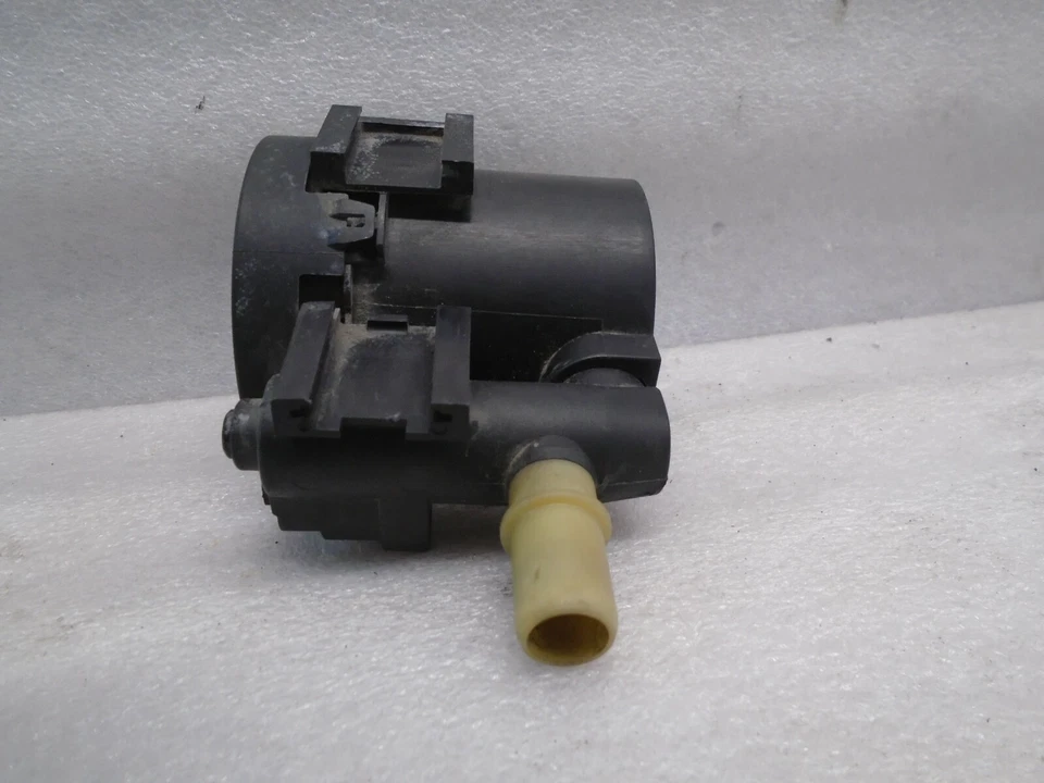 Válvula de purga de bote de vapor de combustible Saab 9-3 2003-2005 OEM DK905333 Foto 2 de 4