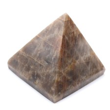 Pyramide en pierre de microcline de Madagascar 480gr 75mm Madagascar