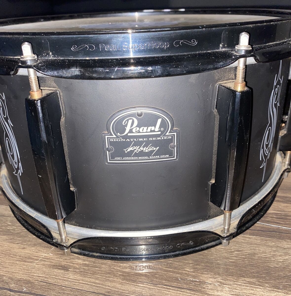 Pearl JJ1365N Joey Jordison Signature Slipknot Steel Snare Pearl JJ1365N Joey Jordison Signature Slipknot Steel Snare