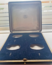 THE KINGS GOLDSMITHS & SILVERSMITHS COMPANY LTD 112 REGENT ST PRESENTATION CASE