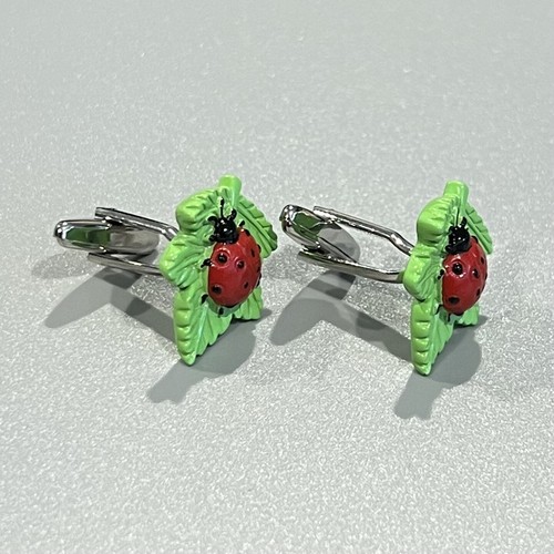 Ladybug On Leaf Cufflinks For Men Birthday Wedding Gift Fancy Cufflinks In Box - Picture 4 of 6