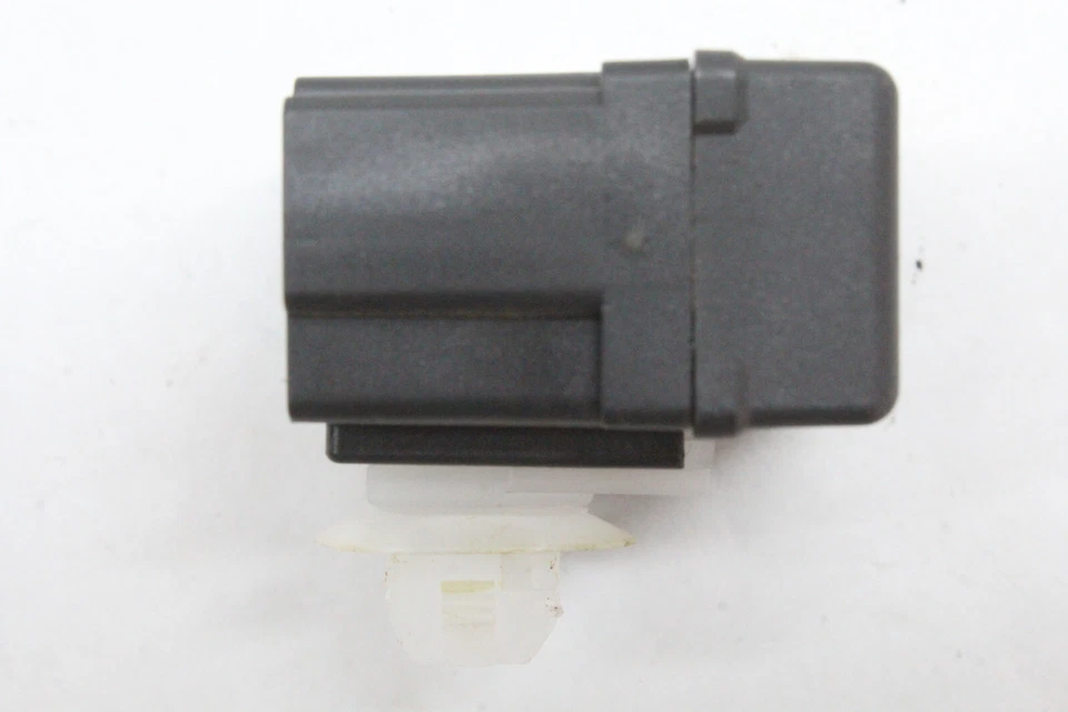 CONTROLADOR DE CLIMATIZADOR ASIENTO TOYOTA SIENNA LEXUS RX350 RX400H 09 85864-05010 Foto 2 de 4