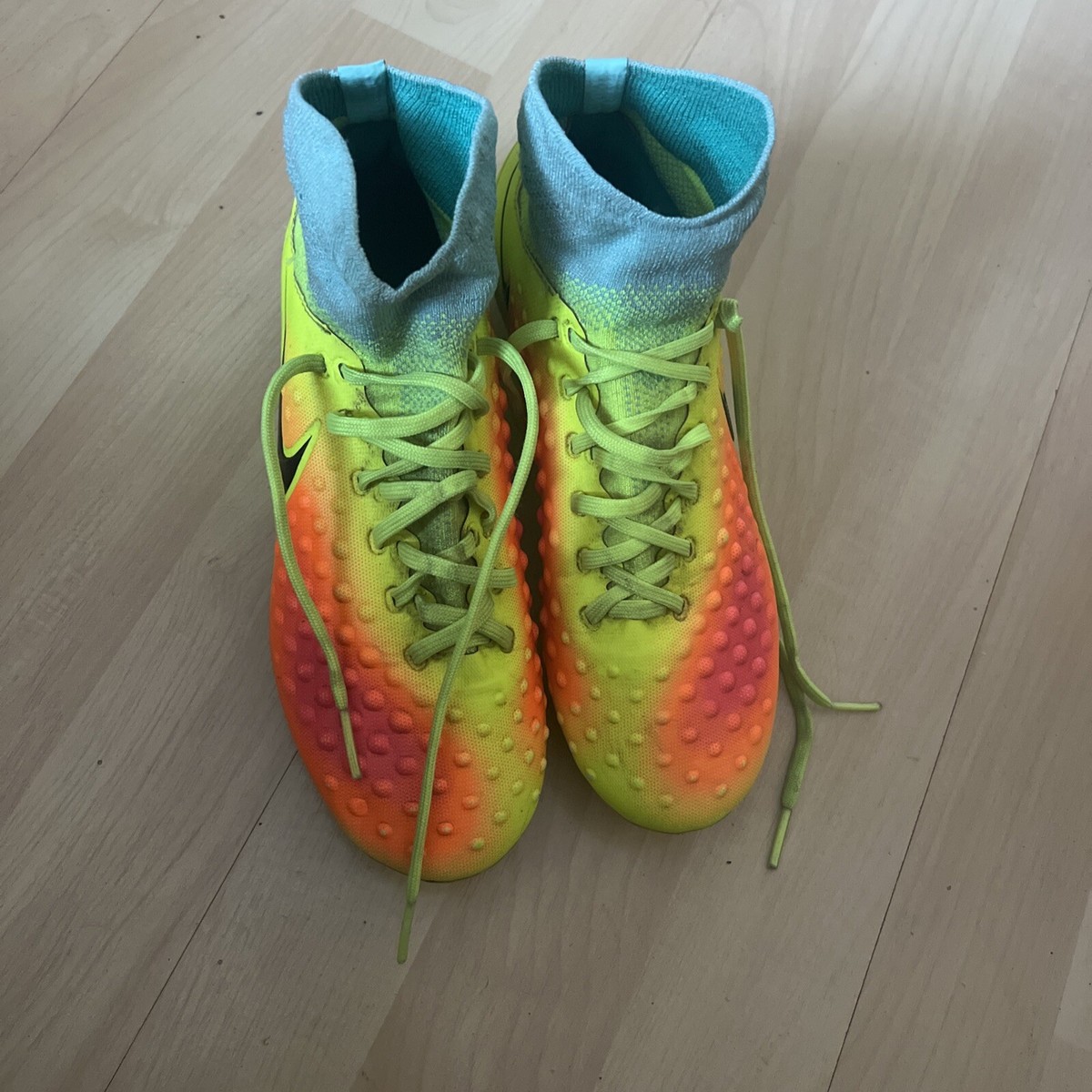 NIKE MAGISTA OBRA II SG VOLT/BLACK/TOTAL ORANGE/PINK BLAST