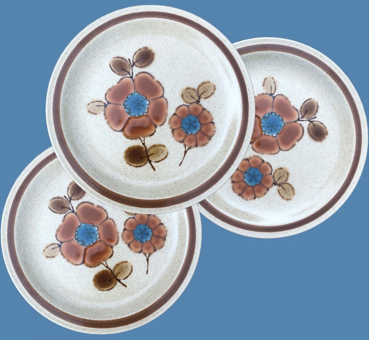 飾り筒椀　三本組 Three (3) Cupboard Craft “Chili” Salad Plates 7-3/4” Yamaka