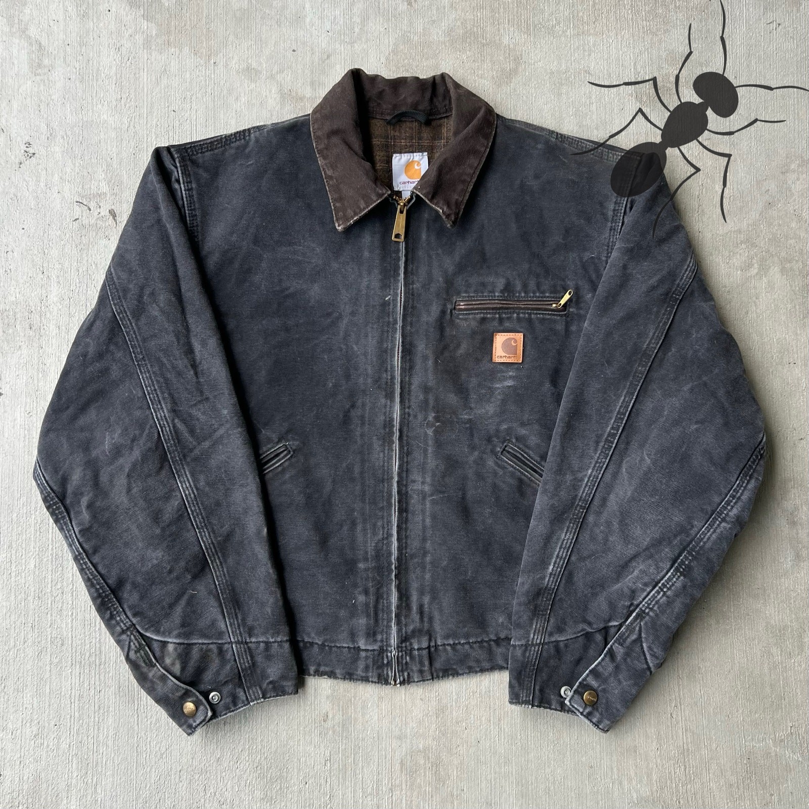 Carhartt J97 BLK faded black detroit work wear jacket