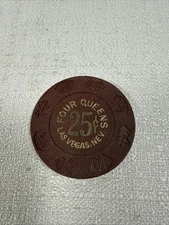 FOUR QUEENS HOTEL CASINO 25¢ Hotel Casino Gaming Poker Chip - Las Vegas, NV