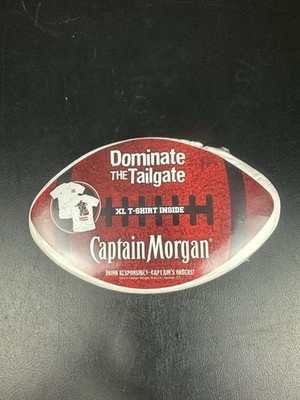 Vintage Captain Morgan XL T-shirt ''Dominate The Tailgate'' Football Party Rum
