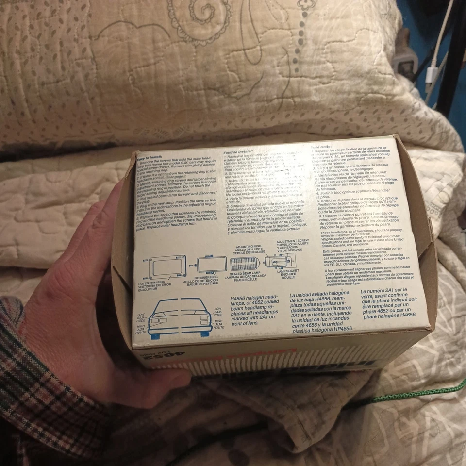 Headlight Bulb Wagner Lighting 4652 NEW in BOX - Image 3 of 4