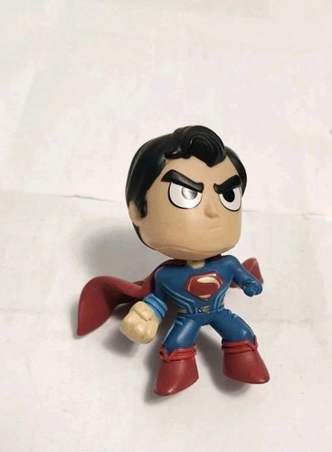 Funko Mystery Minis DC Comics Cape Waving Superman Vinyl Figure Ty43