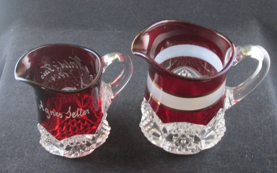 WORLDS FAIR 1904 SOUVENIR RUBY STAINED GLASS PAIR BUTTON ARCHES CREAMERS EAPG - Image 2 of 4