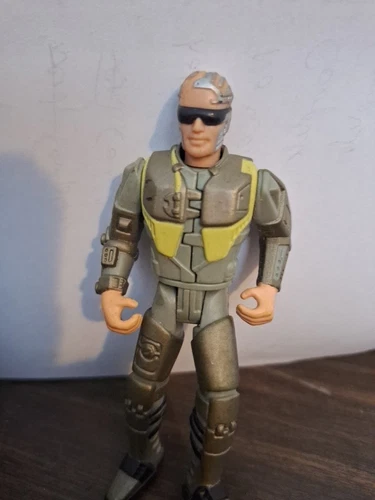 Aliens vs Predator Kenner Toys BISHOP ANDROID Movie Action Figure Alien 1992 Vtg