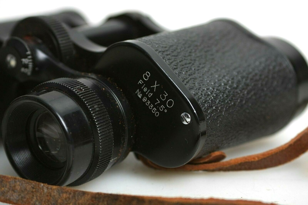 【値下げ（1回目）】Everest 8X30 Field7.5° Rare & Vintage Lite 8X30 Binoculars Field 7.5 #93350 with
