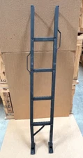 NEW PLS STRAIGHT FOLDING TACTICAL STEP LADDER 12691332 2019940 5440-01-342-0700